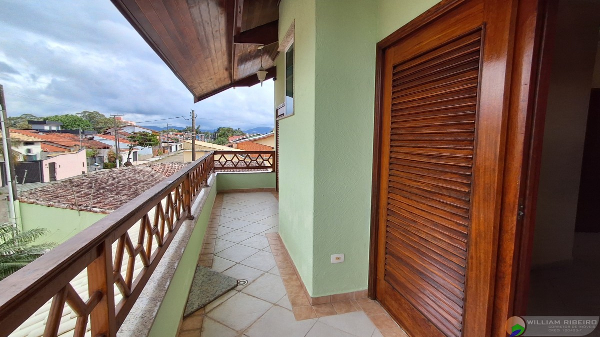 Casa para venda em Peruíbe no bairro lado linha _ entre 400m e 900m da praia