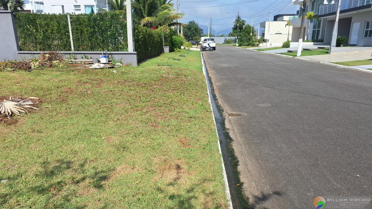 Terreno para venda em Peruíbe no bairro Bougainvillée IV