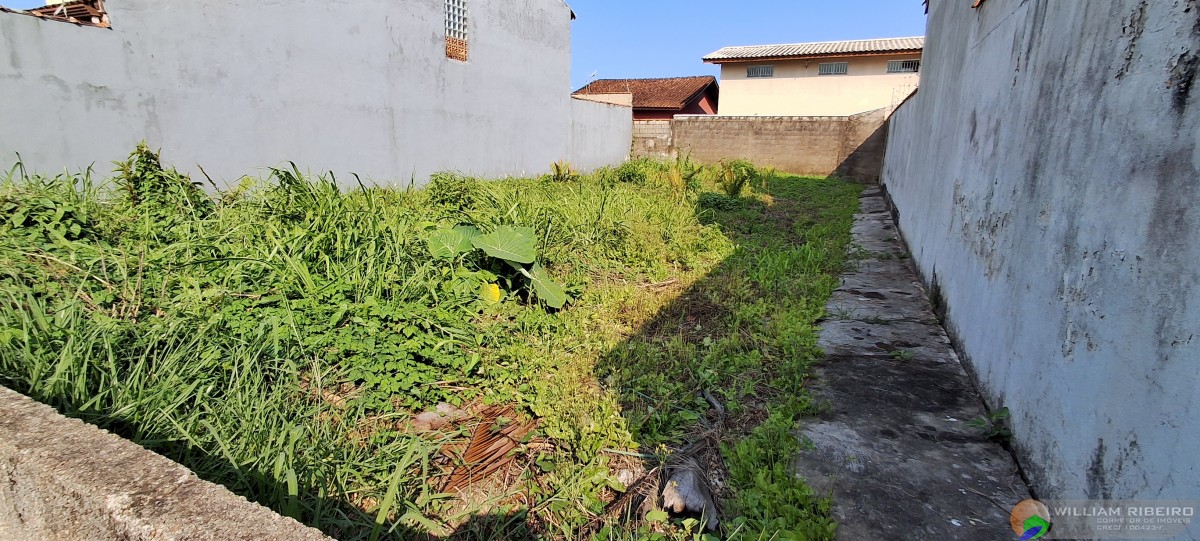 Terreno para venda em Peruíbe no bairro Josedy