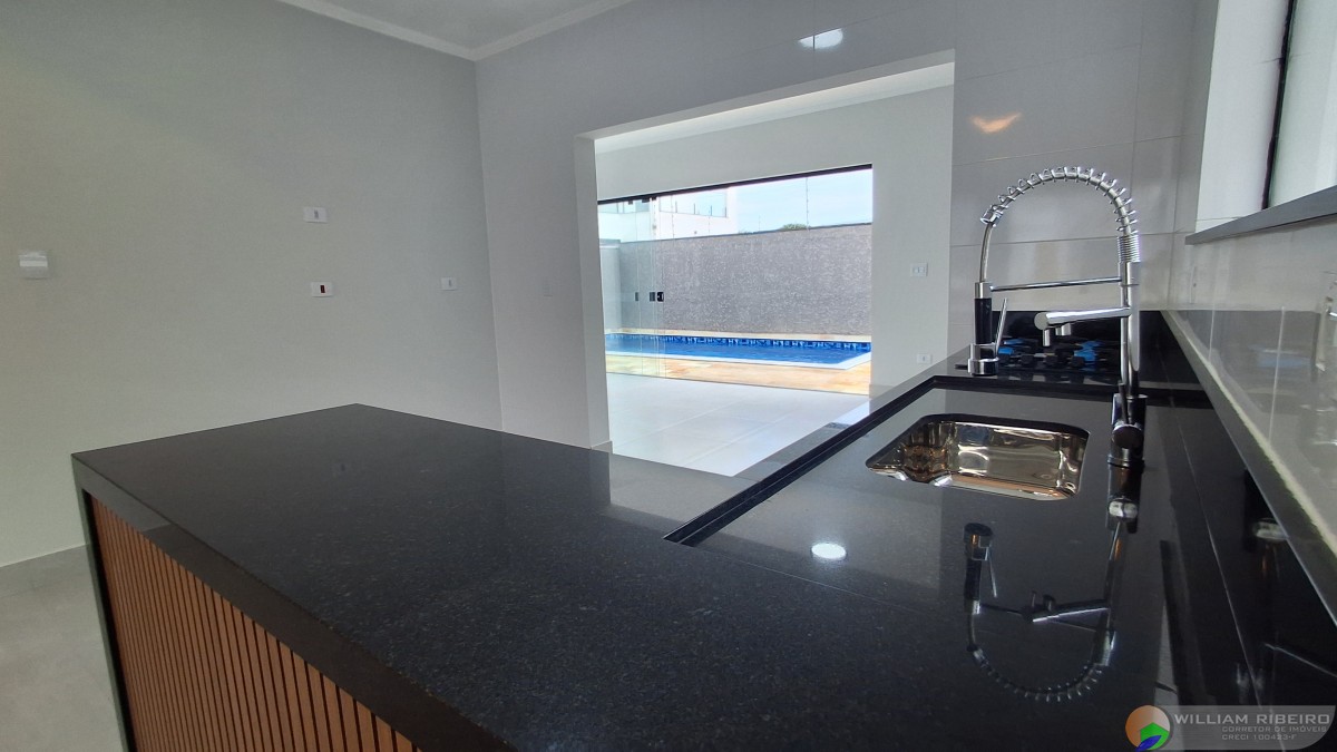 Casa para venda em Peruíbe no bairro Bougainvillée IV