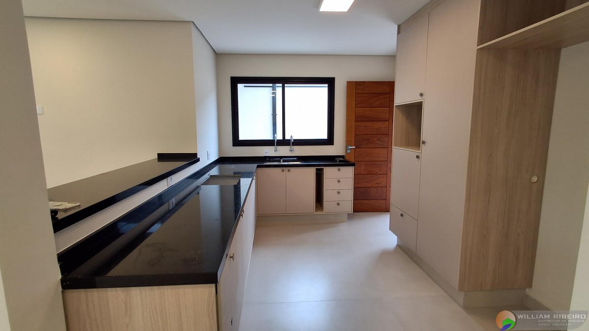 Casa para venda em Peruíbe no bairro Lado linha a menos de 800M da praia