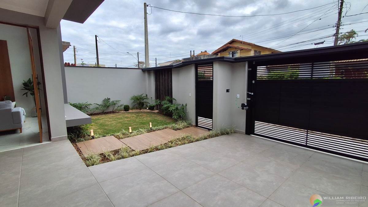 Casa para venda em Peruíbe no bairro Lado praia _ a menos de 400 m da praia