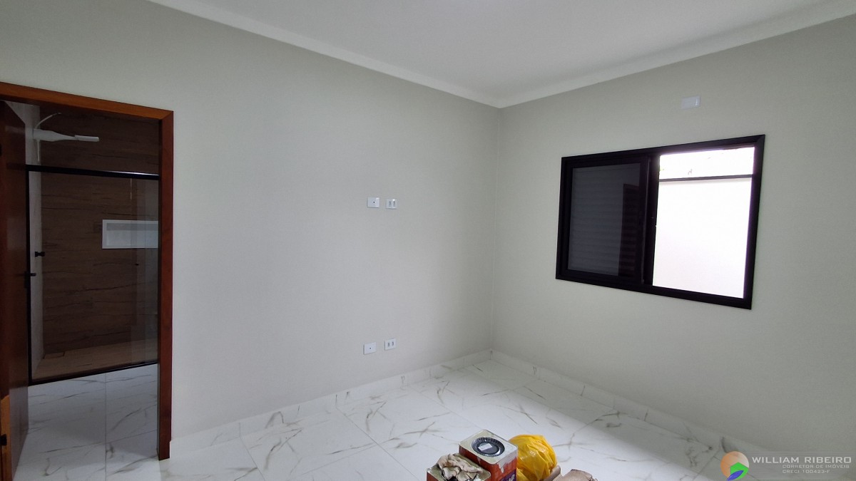 Casa para venda em Peruíbe no bairro Lado praia _ a menos de 400 m da praia