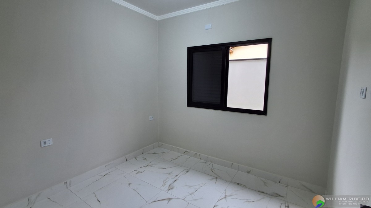 Casa para venda em Peruíbe no bairro Lado praia _ a menos de 400 m da praia
