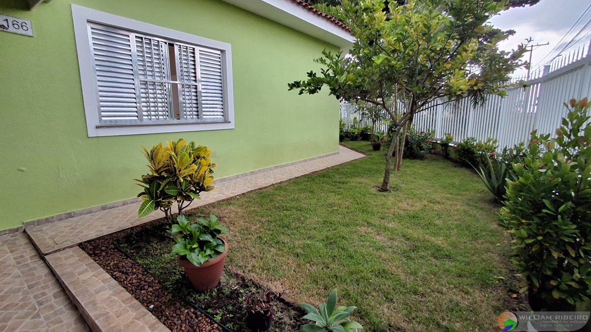 Casa para venda em Peruíbe no bairro Lado praia _ a menos de 400 m da praia